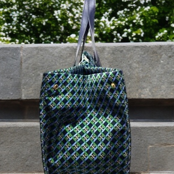 Tory Burch Women's Ella Nylon Printed Tote Navy Multi Geo Logo Bag - Picture 5 of 6